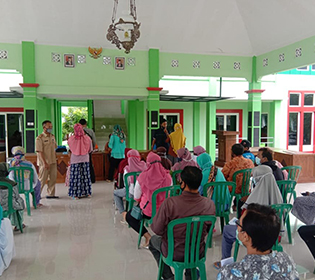 Penyaluran BST Kemensos Tahap XI oleh PT. POS Indonesia