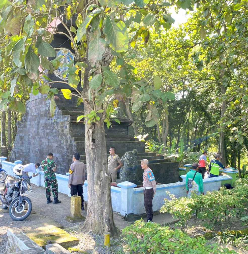 Kerja Bakti